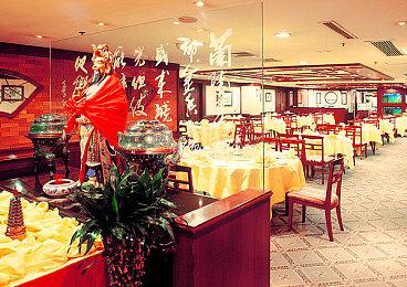 经过一次搁浅之后，育碧还是没有放弃主题乐园计划